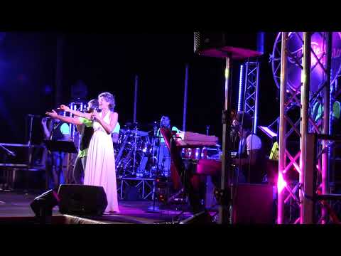 FINCHE' C'E' AMORE - DANIELA NESPOLO E LA SUA ORCHESTRA - con MARCO