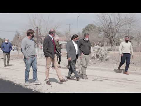 Sáenz verificó los trabajos de pavimentación que se realizan en el acceso al pueblo de Atocha