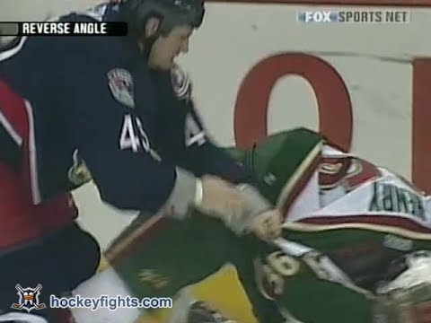 Alex Henry vs Jody Shelley