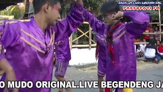 Download lagu Gerimis MelanDA HATI COVER PEGON KENDANG HANDAL LIVE BEGENDENG JATI KALEN SATRIYO MUDO ORIGINAL mp3 Download lagu Gerimis MelanDA HATI COVER PEGON KENDANG HANDAL LIVE BEGENDENG JATI KALEN SATRIYO MUDO ORIGINAL mp3