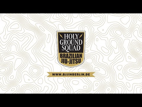 Brazilian jiu-jitsu Session at the Holy Ground Squad BJJ Team in Berlin, Germany in 2019 by Philipp