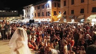 Il Sultano Di Babilonia E La Prostituta .   La Sposa Rubata   Branduardi .  Aura