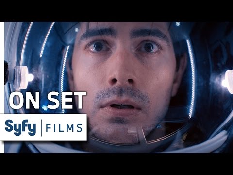 Thumbnail of the video: 400 Days - OFFICIAL EPK Dane Cook, Brandon Routh, Caity Lotz, Tom Cavanagh, Ben Feldman
