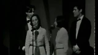 Sabiá - Cynara e Cybele (Chico Buarque e Tom Jobim) - 1968