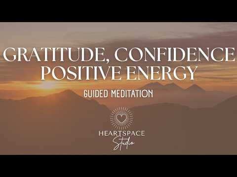 5 Minute Guided Morning Meditation 💛  for Confidence, Gratitude Positive Energy & to Calm Your Mind