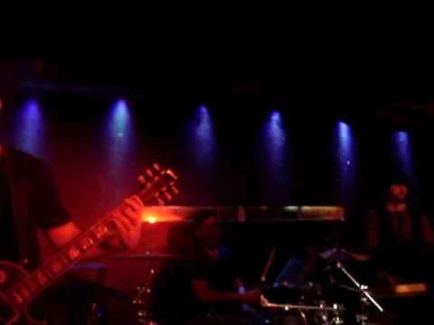 Estirpe- Seguir en Pie (Live Sala Malandar Sevilla BY VIEIRA)