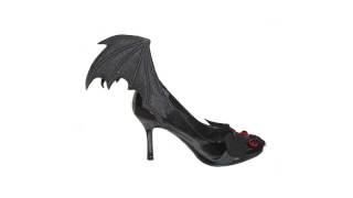 St. Plomb - A Bat In My Shoe