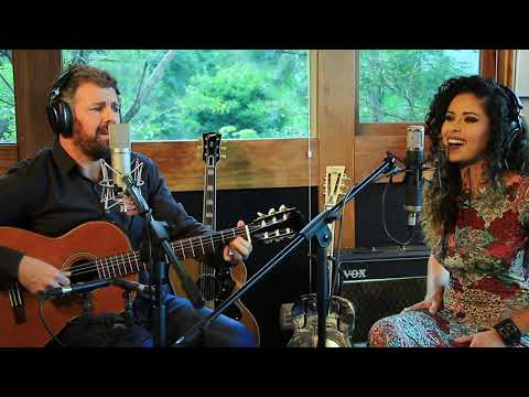 EVERY LITTLE THING SHE DOES IS MAGIC - EMMERSON NOGUEIRA + VANESSA FARIAS - VERSÃO ACÚSTICA SESSIONS