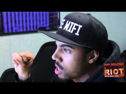 Vic Mensa freestyle with The Morning Riot