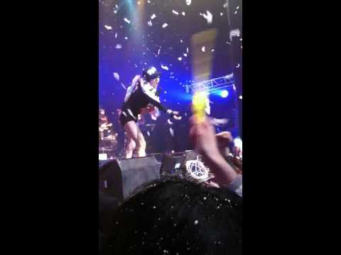 브아걸 단독 콘서트 Hot Winter Party 직캠 - All I Want For Christmas Is You