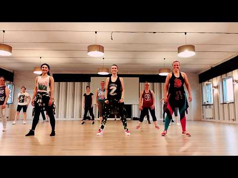 Katarzyna Cyunczyk Zumba - Closer (Cool Down)