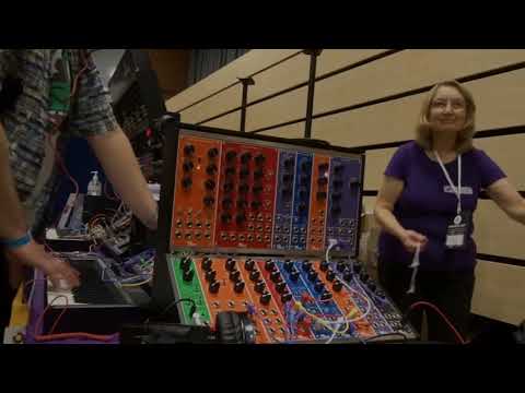 SYNTH COOK SHOP -SYNTHFEST UK 22 AS SEEN FROM A SCOOTER