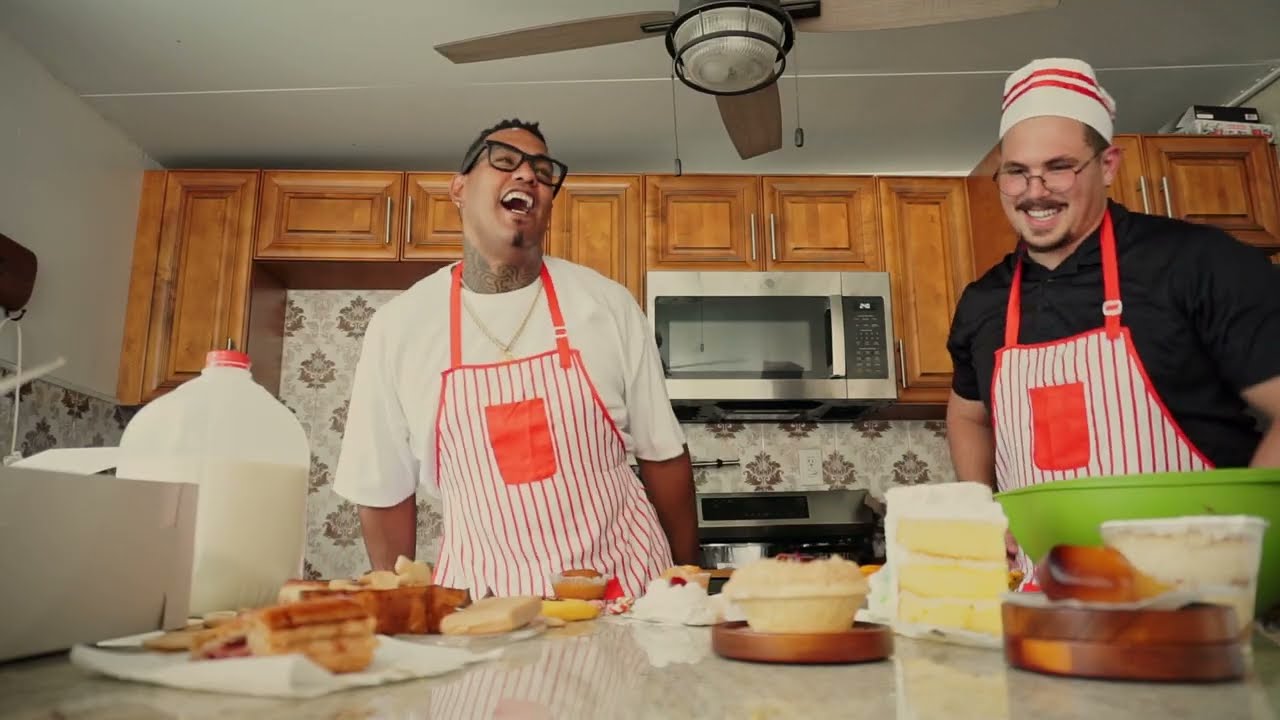 La Fiesta del Dulce – El JPeace x Piano de Oro | Reparto Cubano (Visual)