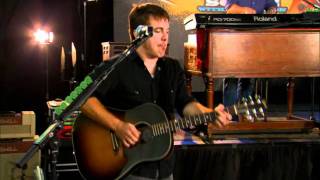 Pat Green performs &quot;Austin&quot; on the Texas Music Scene