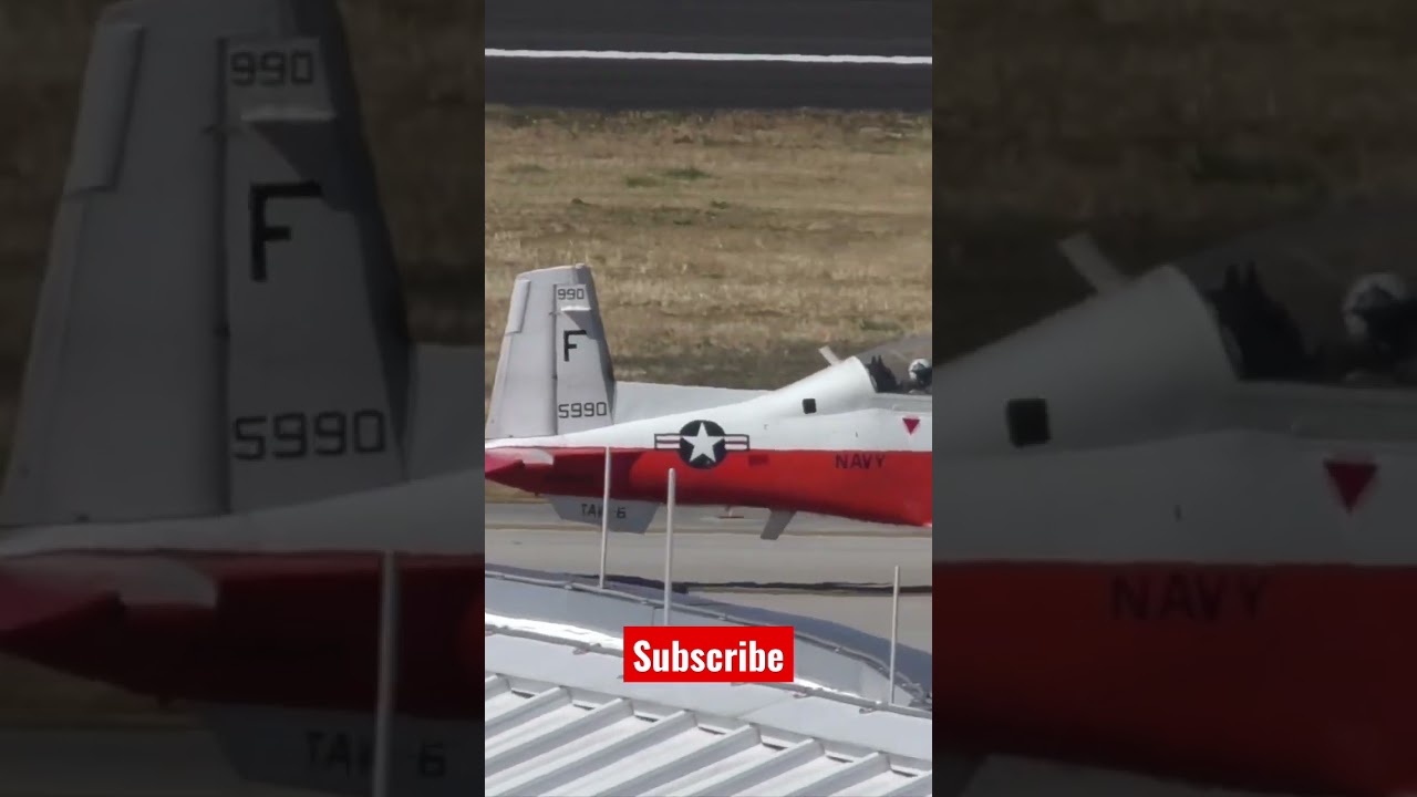 US NAVY T6-Texan On The Taxi Way