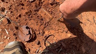 Unearthing Old Bottles and Fossicking around Lilliginni… Western Australia