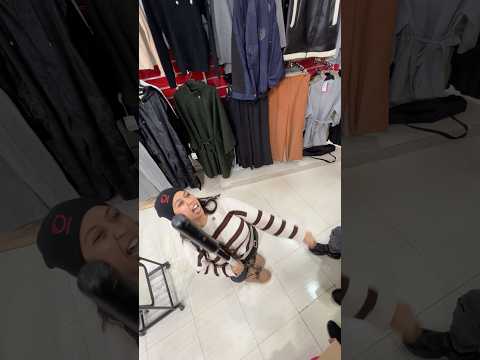 إلى شفتي الطويل هارب عرف … #saraelfadili #كوميديات #humour #malak #ملاك #comedy #اكسبلور #المغرب