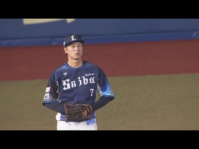 【5回裏】ライオンズ・金子侑司 フェンス際の打球に追いつきランニングキャッチ!!  2024年4月16日 千葉ロッテマリーンズ 対 埼玉西武ライオンズ