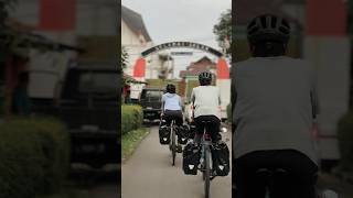 Download lagu Gowes dari Indonesia ke Mekkah Bareng Istri mulai tanggal 24 Febuari 2024 mp3