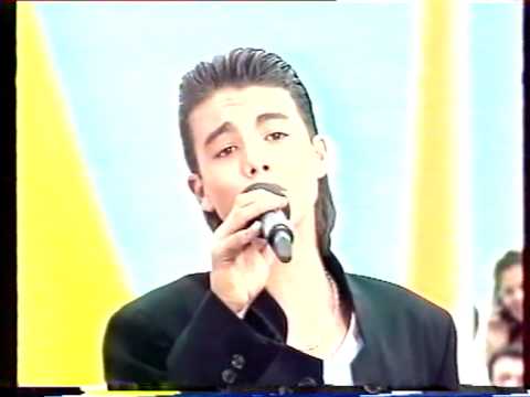 Romain Cortese - Elle est d'ailleurs