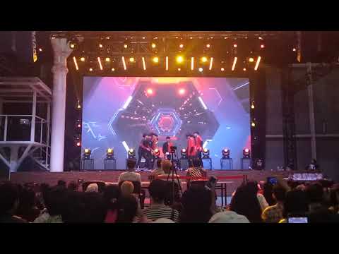 [171105] WANNA ONE - ENERGETIC+BURN IT UP dance cover by NOW SHOWING @Click Square