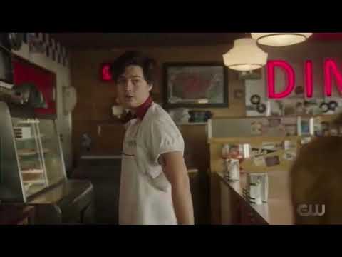 Riverdale 5x07 Jughead and Tabitha Are reading newspaper article about Moth Men. Archie meet Jackson