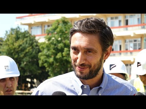 Uran Ismaili e ‘izolon’ Zëvendës Ministrin e gjobitur për barnatore pa licencë