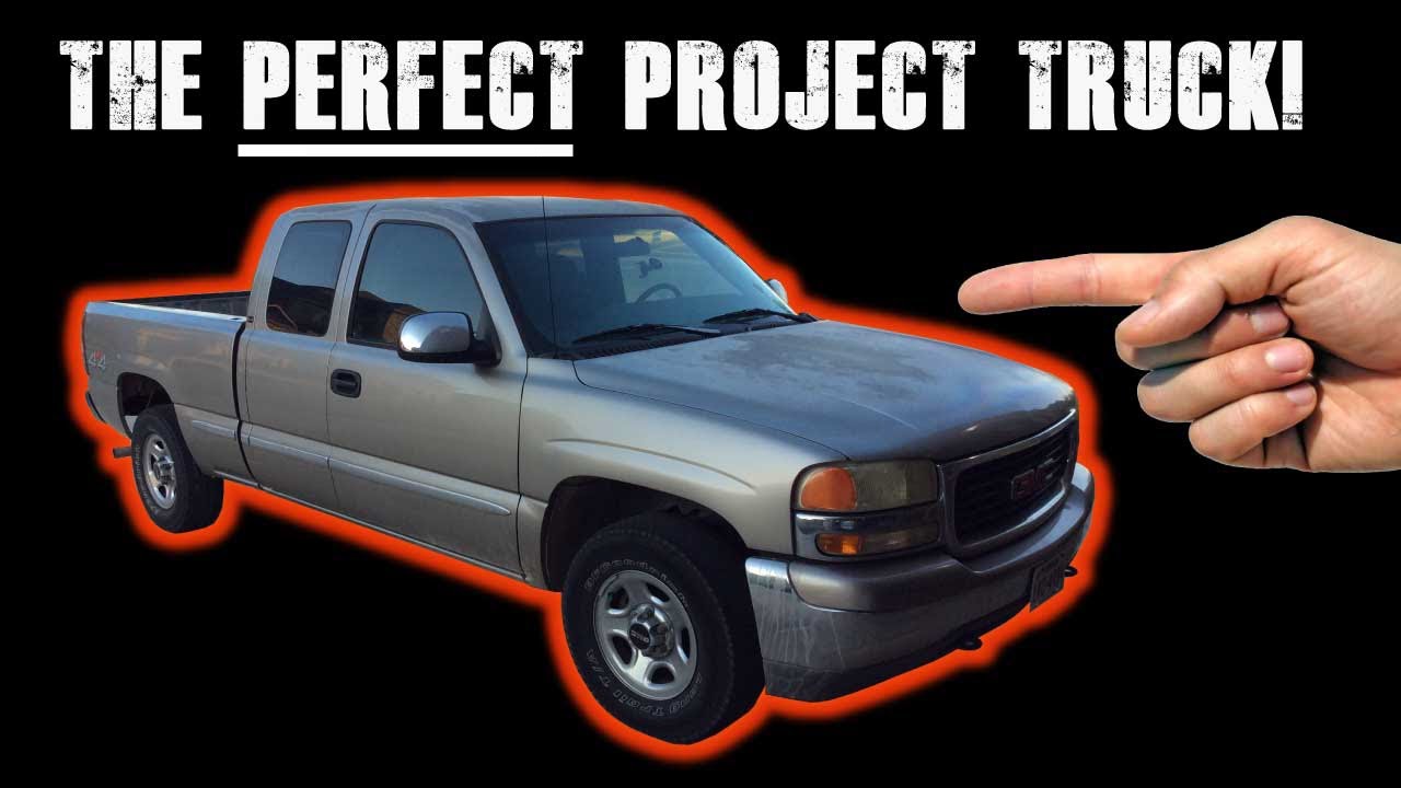 This 2000 GMC Sierra 4x4 is the perfect project truck!