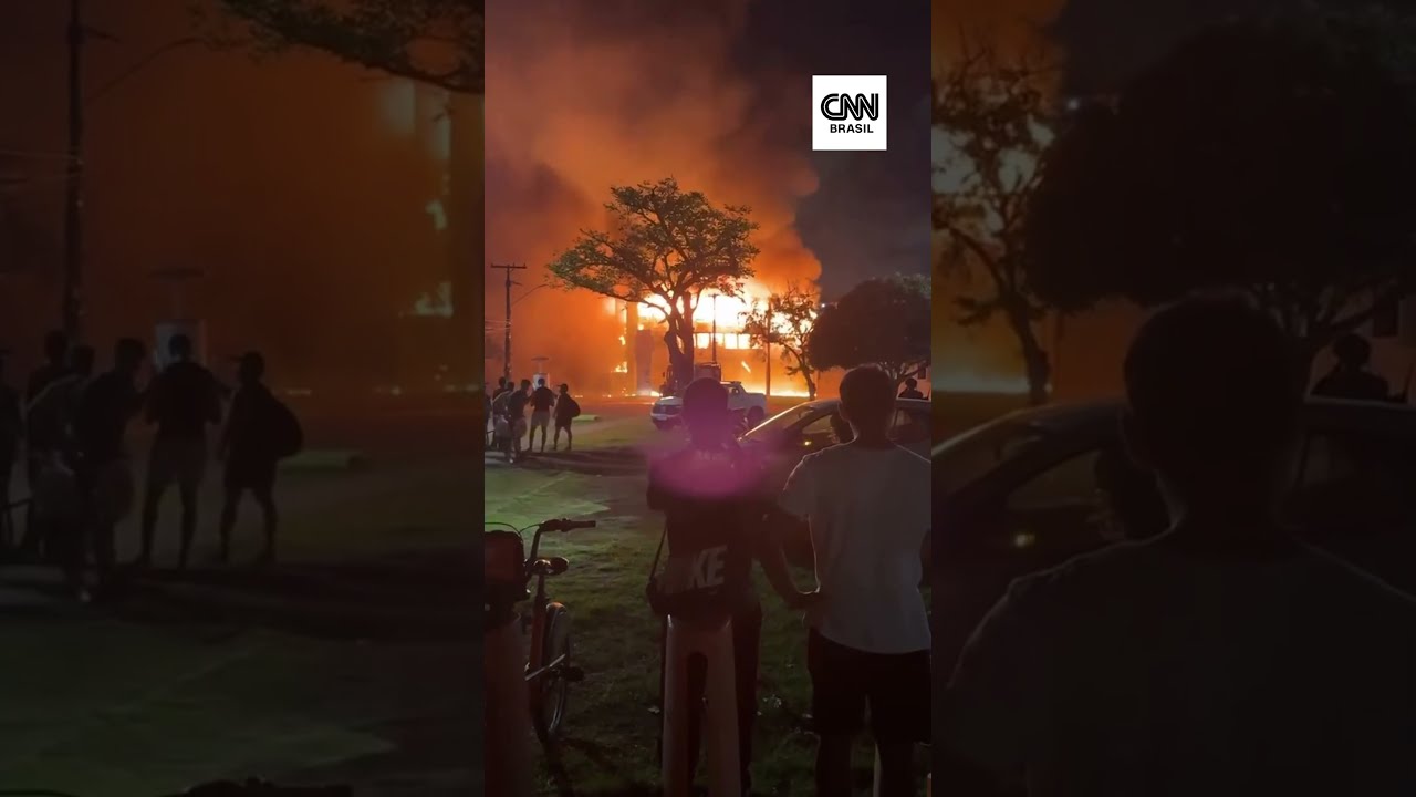 Incêndio de grandes proporções atinge prédio da UFPE em Pernambuco