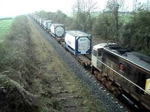IRISH RAIL O71 ON DFDS LINER TRAIN