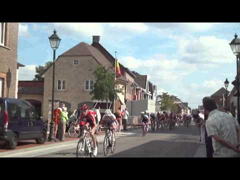 wichelen nieuwelingen 2010.avi