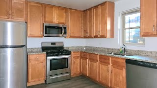 ☆ 1322 W Lunt -105 ☆ Rogers Park ☆ 3bed/2bath ☆ SS Appliances ☆ A/C ☆ Storage ☆ Parking ☆