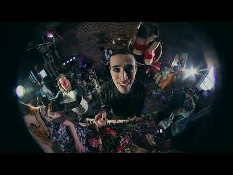 Will Wood and the Tapeworms - Hand Me My Shovel, I'm Going In! (Official Video)