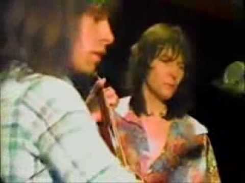 download lagu mp3 mp4 Chris Squire A Life In Yes, download lagu Chris Squire A Life In Yes gratis, unduh video klip Chris Squire A Life In Yes