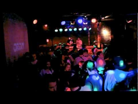 I Lick Hip Hop - Tribute to Jay Dilla: DJ Czarny & Tas @ Rura, Częstochowa