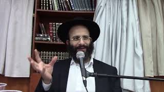 הקב"ה אוהב אנשים רכים (הרב אלחנן משה נחמנסון) - התמונה מוצגת ישירות מתוך אתר האינטרנט יוטיוב. זכויות היוצרים בתמונה שייכות ליוצרה. קישור קרדיט למקור התוכן נמצא בתוך דף הסרטון