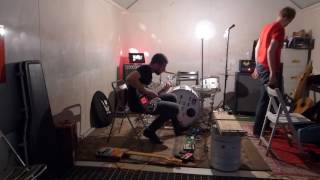 Or sobre Blau (Kiran Leonard i Ubaldo), full set live Amposta 23-07-2017, a la cabina de pintura
