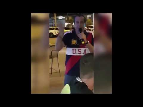 Georgie Navarro y el Karaoke de la Estadidad