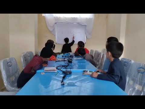 کاور گزارش گلستان اندیشه