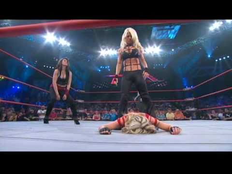 Velvet Sky vs. Angelina Love