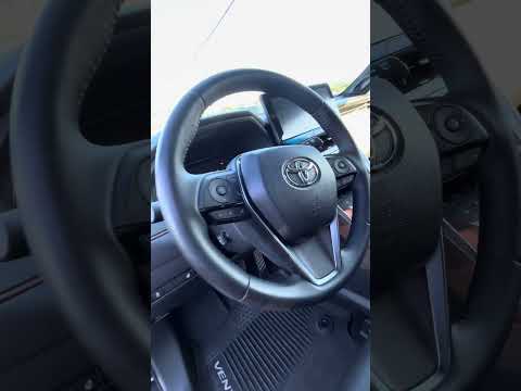 фото toyota venza ii 0