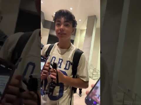 Innit 😭😭 #malachibarton #dance #malachi #disney #funny #worldscollide #zombies #tour