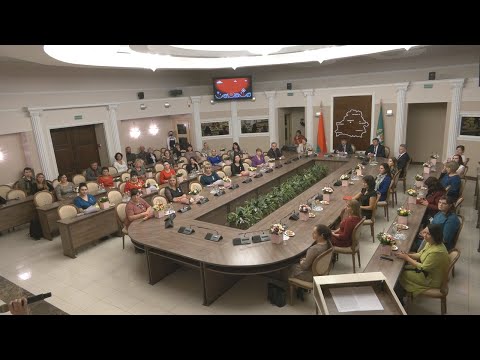22 прадстаўніцам Гомельшчыны ўручаны ордэны Маці видео