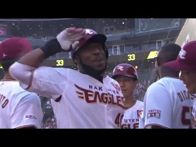 【7回裏】今日2本目が飛び出した!! イーグルス・ウィーラー 3ランホームランに大きなガッツポーズ!! 2018/10/6 E-M