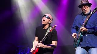 G3 2018, Chicago Theater, Satriani, Super Funky Badass