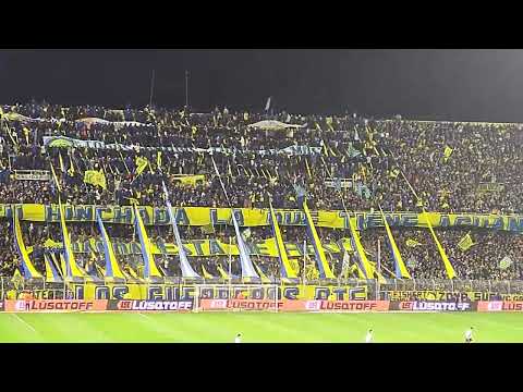 "RECIBIMIENTO CANALLA VS RIBER PLATE " Barra: Los Guerreros &bull; Club: Rosario Central