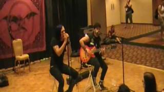 Bella Morte, with &quot;The Coffin Don&#39;t Want Me...&quot; acoustic at Dragon*Con 2009