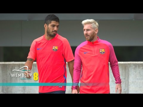 Suarez Messi & FC Barcelona train at St George’s Park (England) | Inside Training