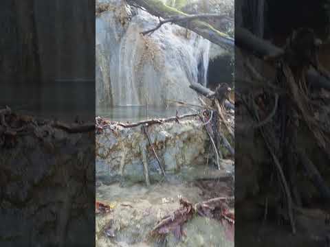 prin padure la Garliste, avem si noi cascada noastra