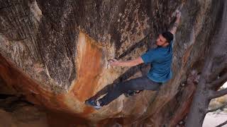 Video thumbnail of Monkey Wedding, 8c. Rocklands